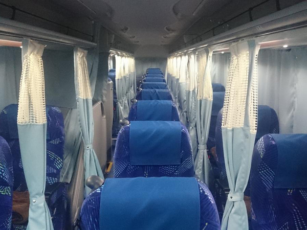 サン アンド ムーン　808便　関西⇒町田・東京・津田沼　【3列独立シート】【USB・トイレ・仕切りカーテン・車内除菌済】